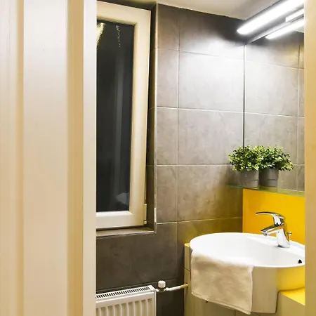 & Colorful With Air Conditioning * Budapest