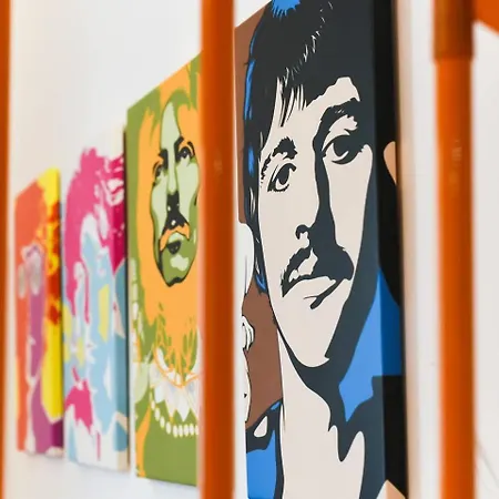 & Colorful With Air Conditioning * Budapeste